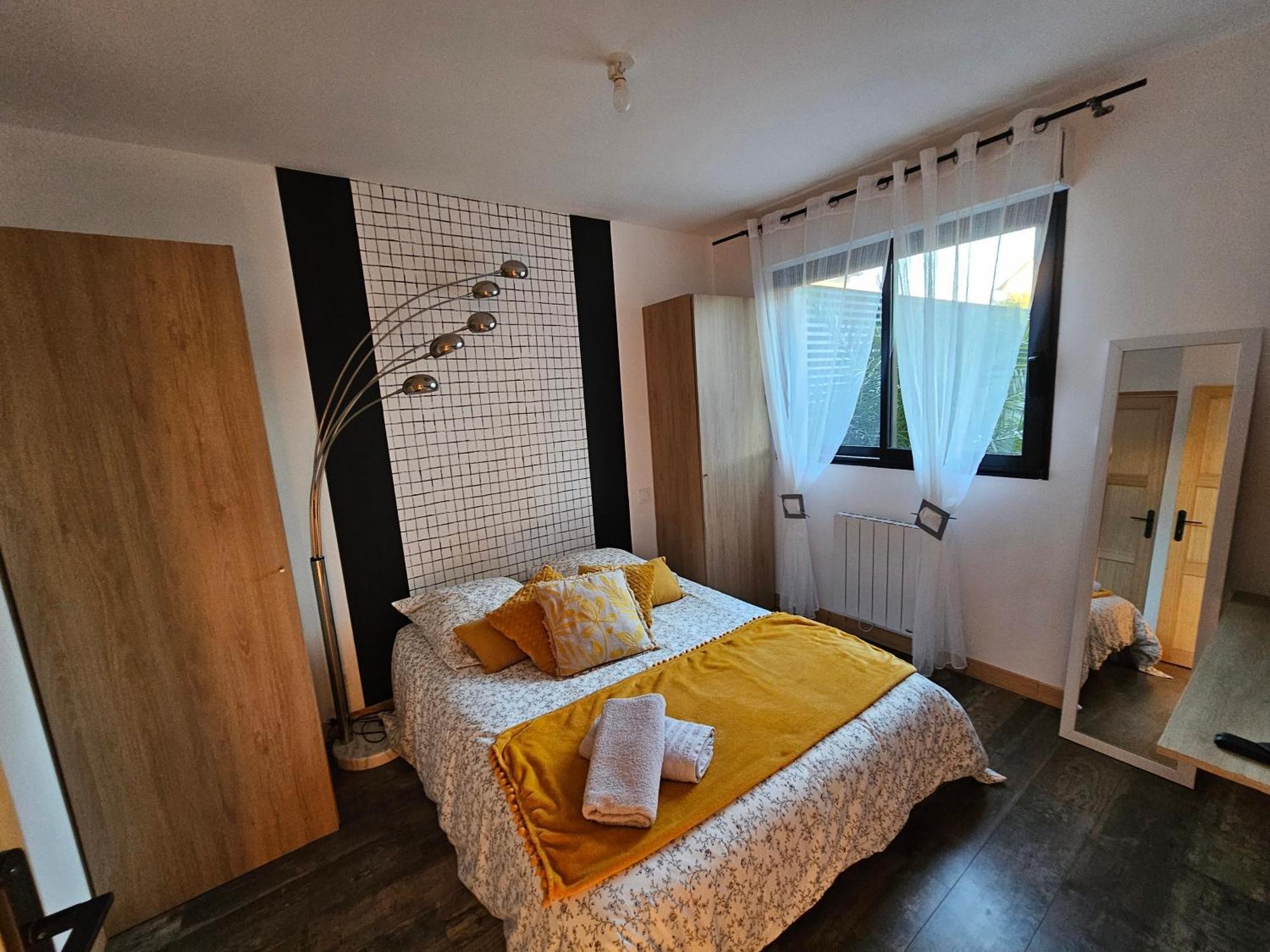 Cocon Apartment Plerin Luaran gambar