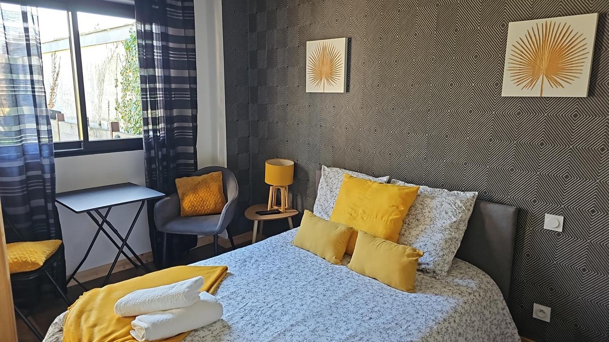 Cocon Apartment Plerin Luaran gambar